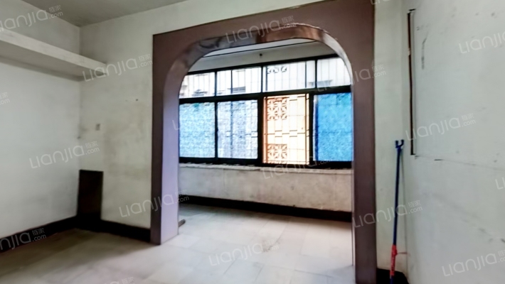 四化建家属区二手房实景图