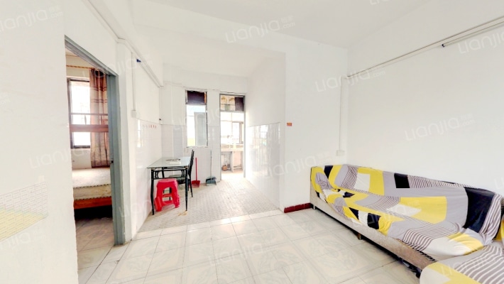 群芳苑住宅小区二手房实景图