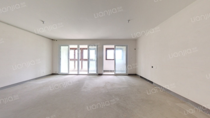 荣盛隽峰雅苑二手房实景图