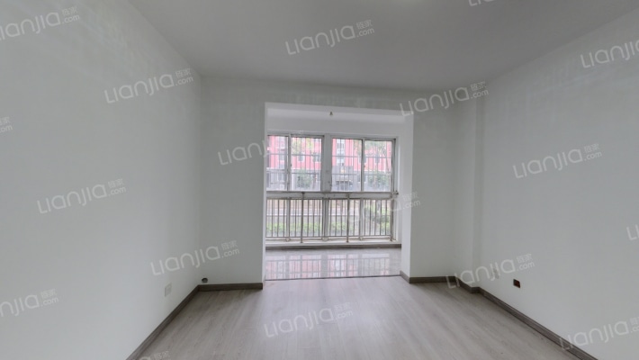 瑞滨新苑南区二手房实景图