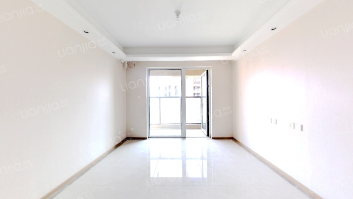 世茂璀璨珑园二手房实景图