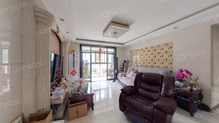 嘉城爱琴海二手房实景图