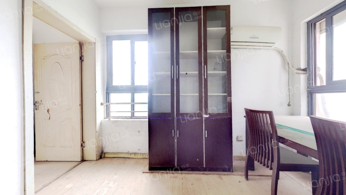 官庄前花园二手房实景图