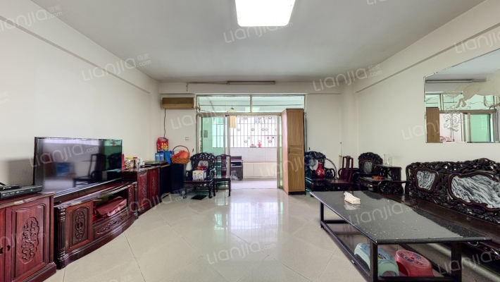 起湾道54号二手房实景图