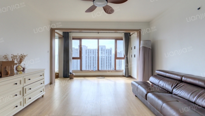 恒信·风华尚品二手房实景图