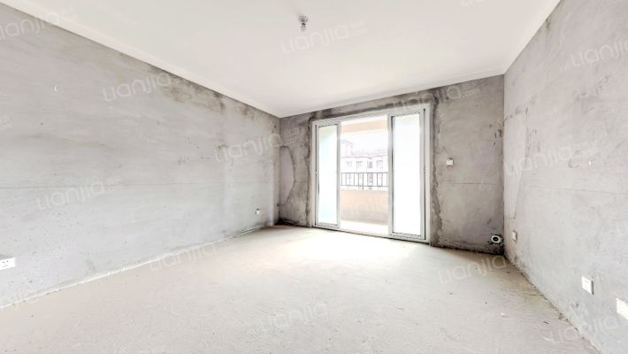 金色年华二期二手房实景图