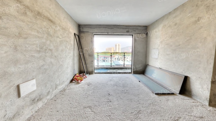 隆腾花园二手房实景图