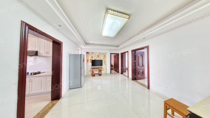 神州河畔景苑二手房实景图