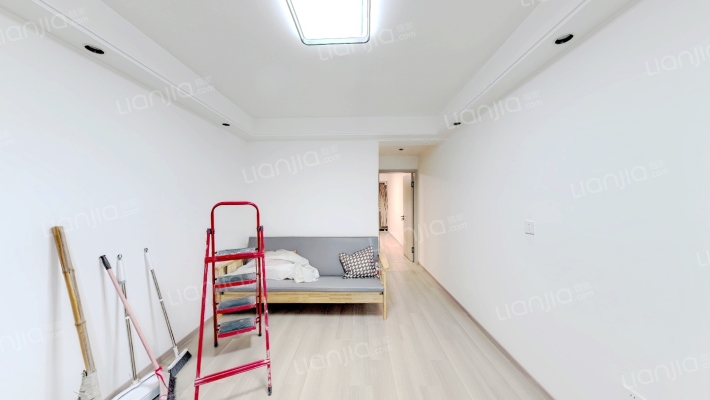 湖滨东楼二手房实景图