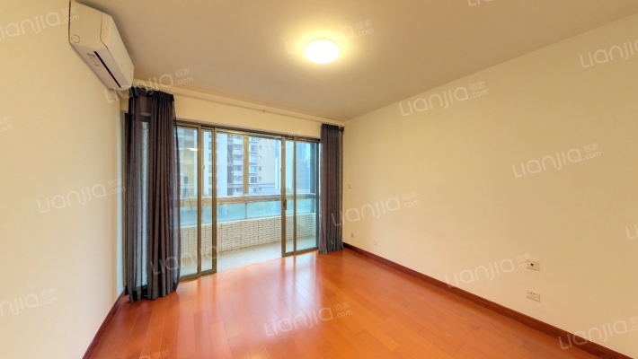 卓悦居一期二手房实景图