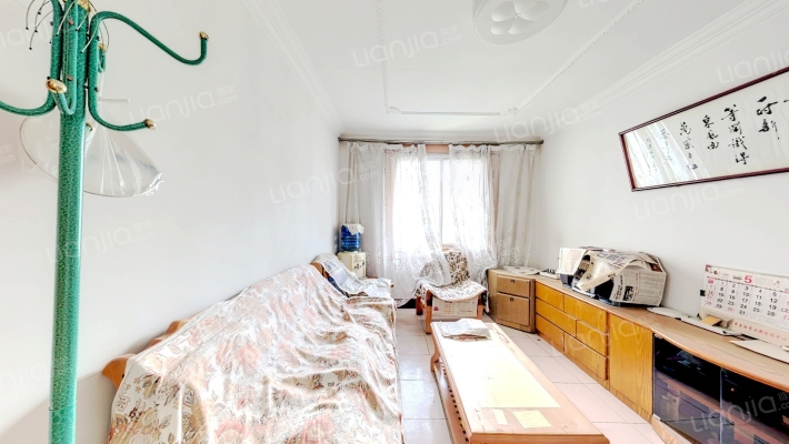 东华小区春登里二手房实景图