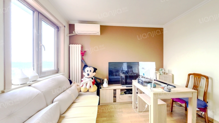 中奥嘉园一期二手房实景图