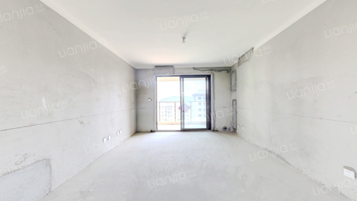 龙腰山居二手房实景图