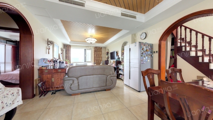 蓝色家园二手房实景图