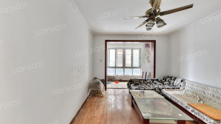 三教堂组团小区二手房实景图