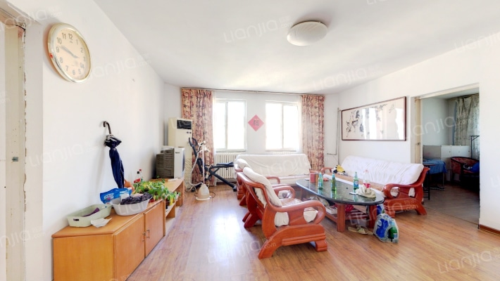 锦绣花园二手房实景图