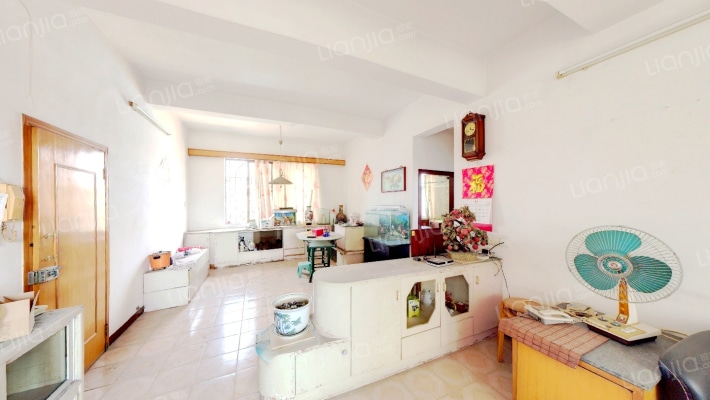 南华西路二手房实景图