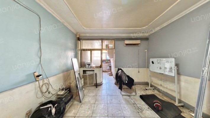 社保局宿舍二手房实景图