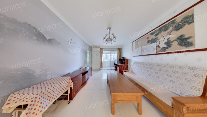 新港鸿花园二手房实景图