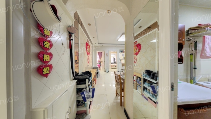 沁河名苑二手房实景图