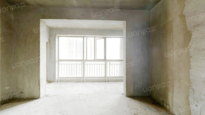清华苑小区二手房实景图