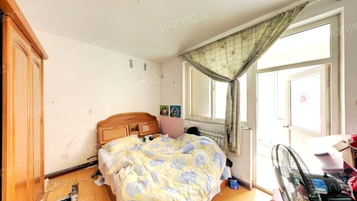 东舍坊西居二手房实景图