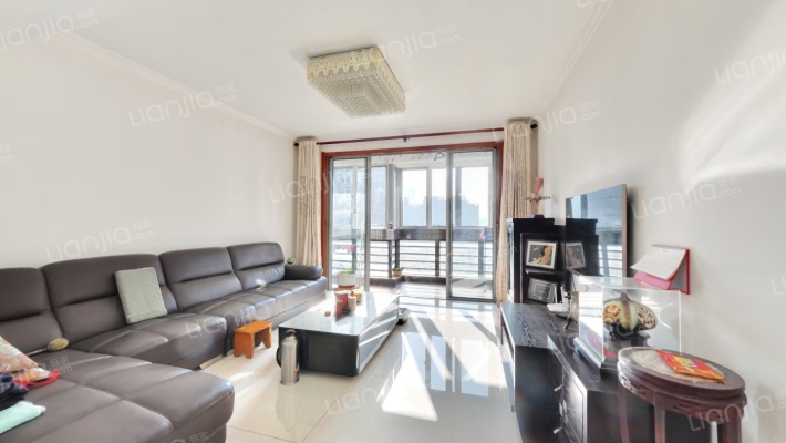 天鹅湖畔小区二手房实景图