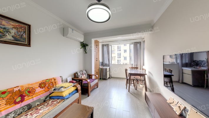 沁富佳苑二手房实景图