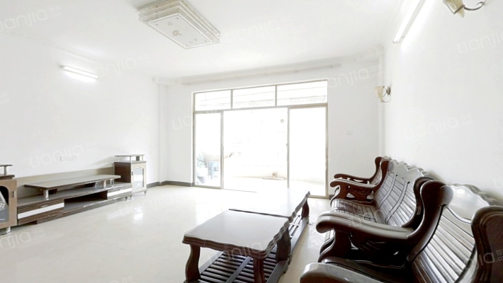 玲桂苑二手房实景图