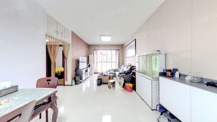 奥康碧波水岸二手房实景图