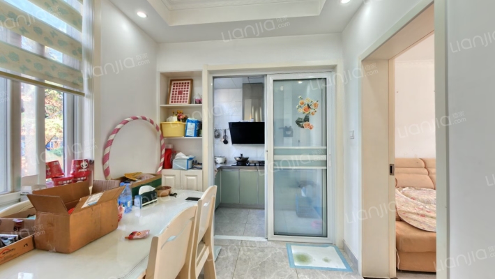 新华三村二手房实景图