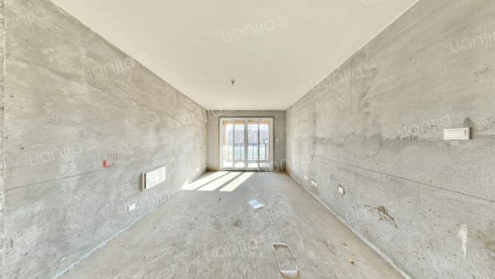 豪泽紫熙台二手房实景图