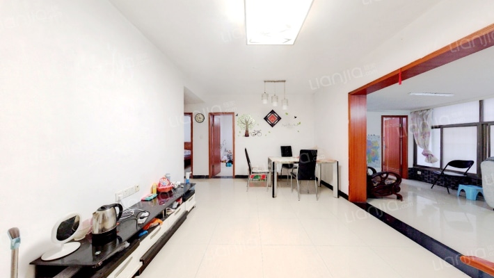 上新村二手房实景图