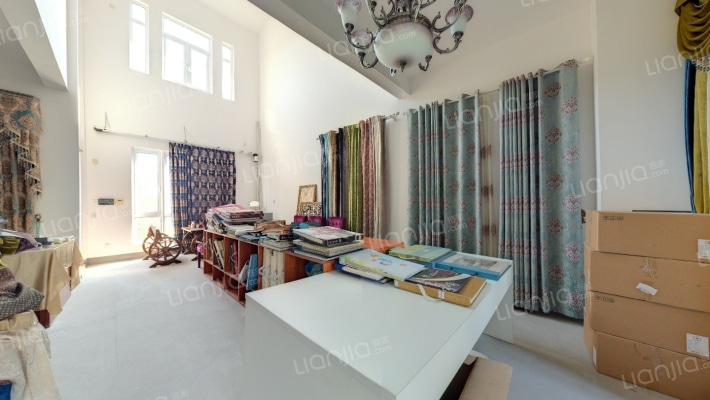 招商海廷(五期)二手房实景图