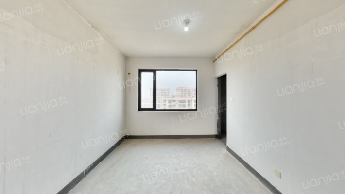 桐鹤名苑三区二手房实景图