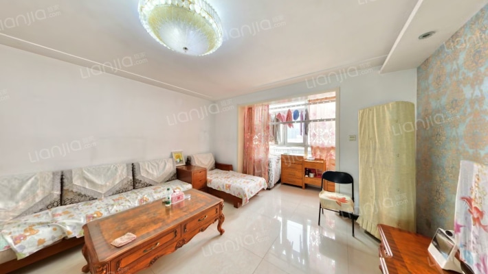 康华大厦二手房实景图