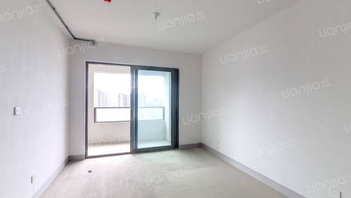 滨月轩一组团二手房实景图