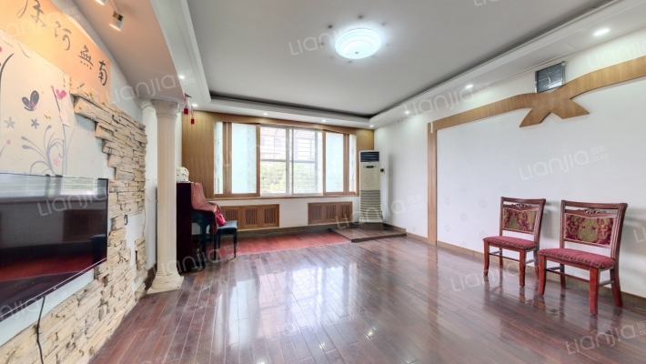 春园路7号海关家属院二手房实景图