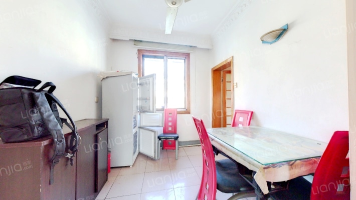 报慈北村一区二手房实景图