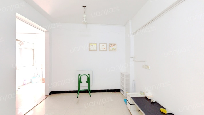 柏丽新邨二手房实景图