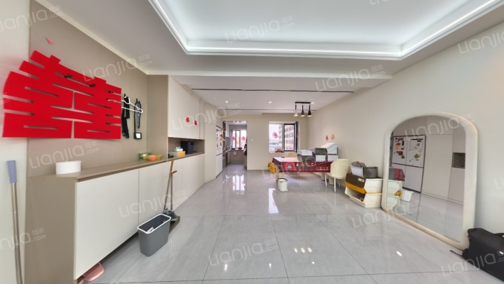 船舶公寓二手房实景图
