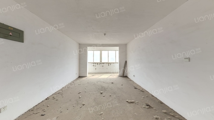 艳阳天小区二手房实景图