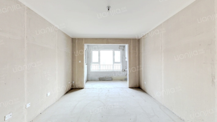 新城·湖畔风华二手房实景图