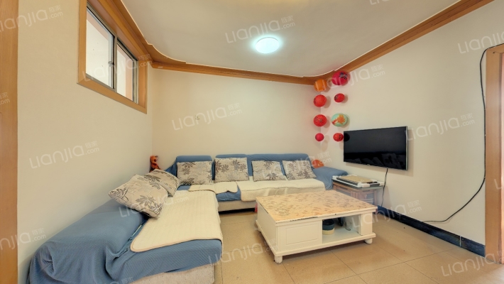 艺馨园小区二手房实景图