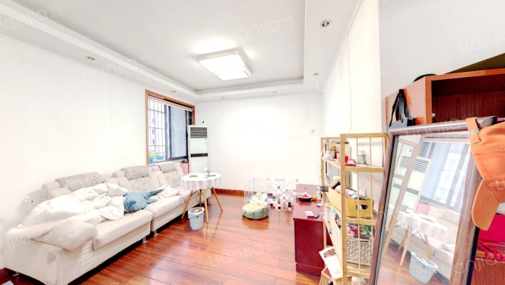 汇嘉新园南区二手房实景图