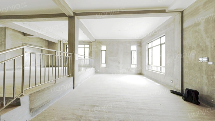 溪山南园二手房实景图