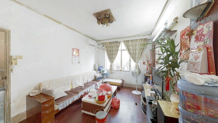 夏美路住宅二手房实景图