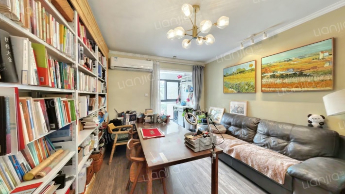 中海塞纳丽舍西苑二手房实景图