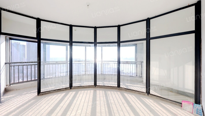 顶峰鹭江1号二手房实景图