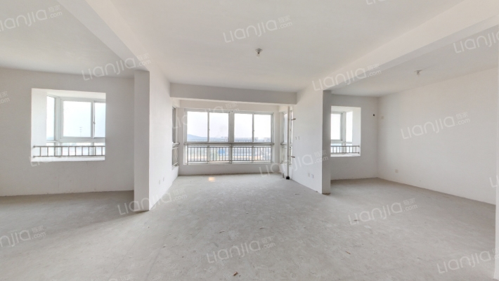 塍德社区二手房实景图